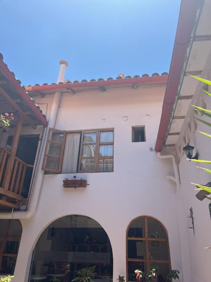 Acomodação com café da manhã  Casona Les Pleiades 2*